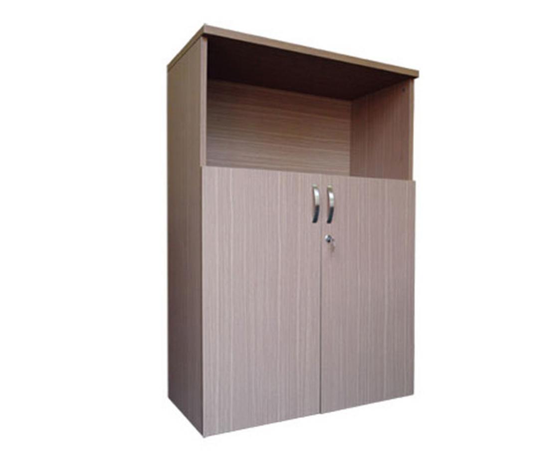 Bánh xe chịu lực với chốt khóa giúp di chuyển linh hoạt và cố định an toàn.