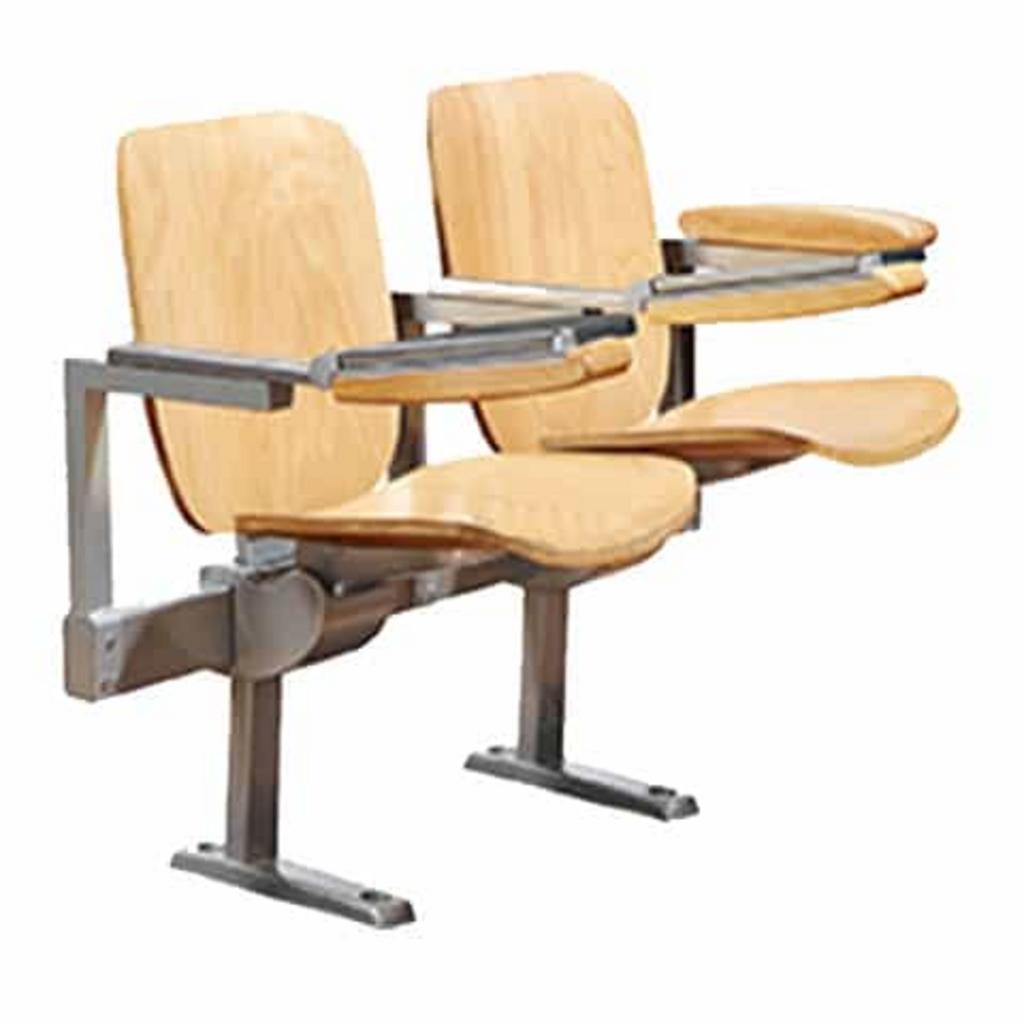 Đệm mút bọc vải cao cấp mang lại sự thoải mái tối ưu cho người sử dụng.