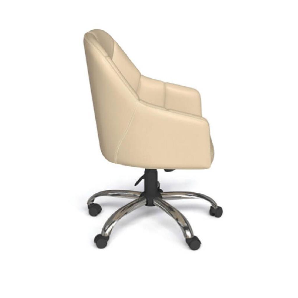 Hình ảnh minh họa khả năng chịu tải trọng lớn của Ghế xoay GX2319-M.