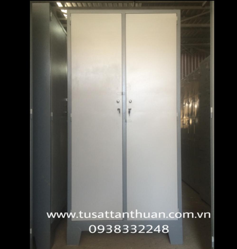 Tủ sắt quân đội QD2CM — thiết kế 2 cánh mở, 6 ngăn, bền bỉ và chuyên nghiệp.