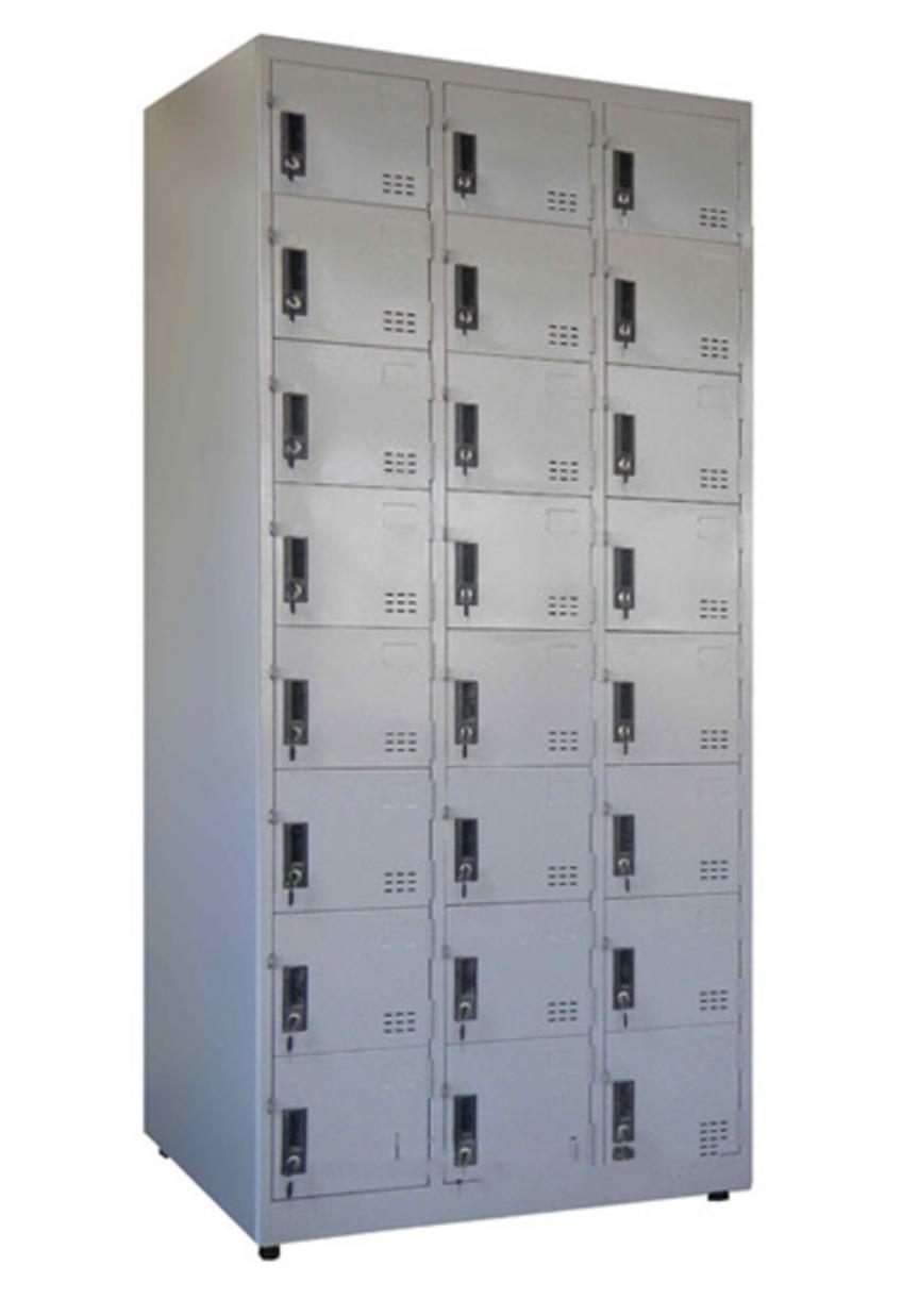 Mỗi ngăn đi kèm khóa locker và tai móc — nâng cao bảo mật cho vật dụng cá nhân.