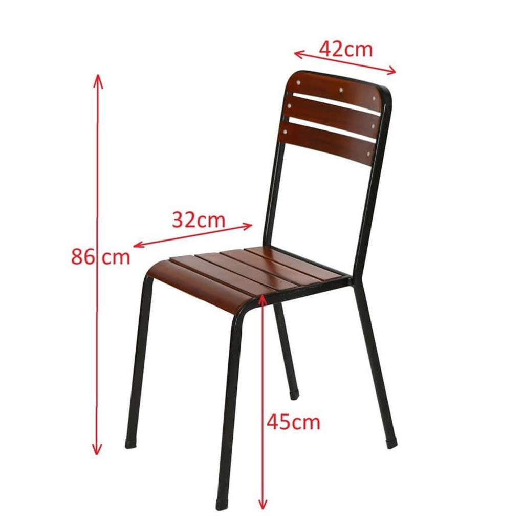 Kích thước bàn ghế Fansipan tối ưu cho trải nghiệm dùng bữa thoải mái.