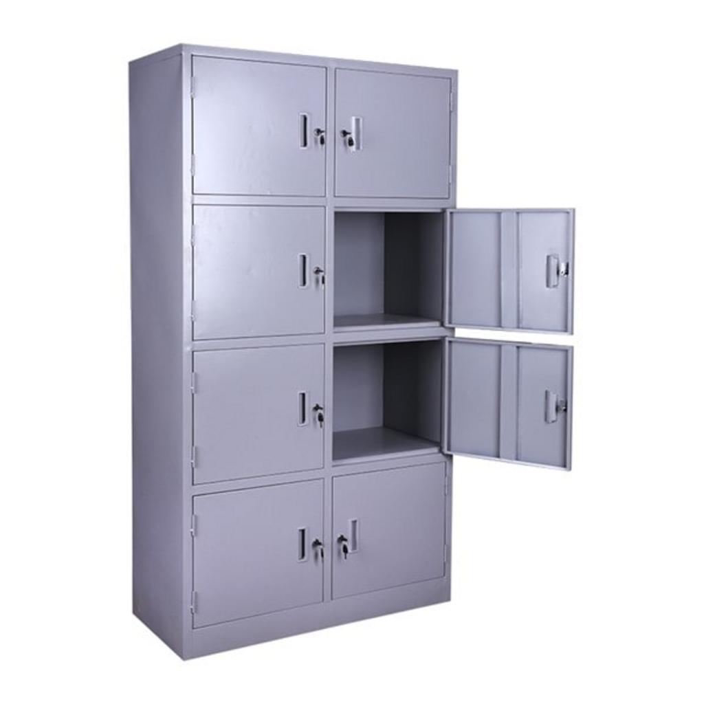Lỗ thông gió và bảng tên giúp sách vở luôn khô và dễ phân biệt.