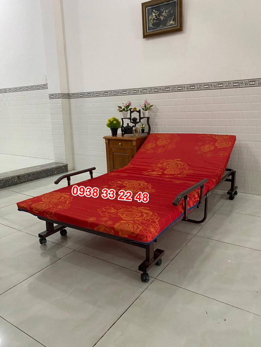 Lớp nệm mềm êm ái mang lại trải nghiệm ngủ thư giãn.