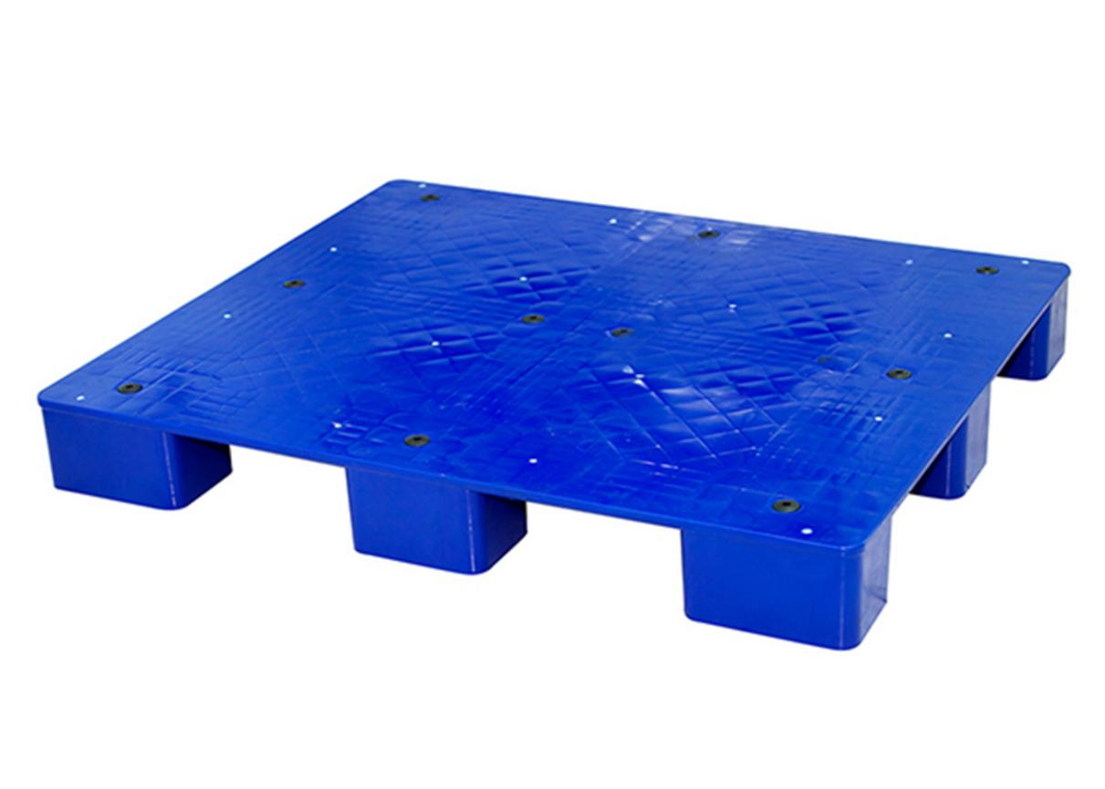 Pallet 497C (1200x1000x140) — HDPE nguyên phẩm, thiết kế liền khối cho kho công nghiệp.