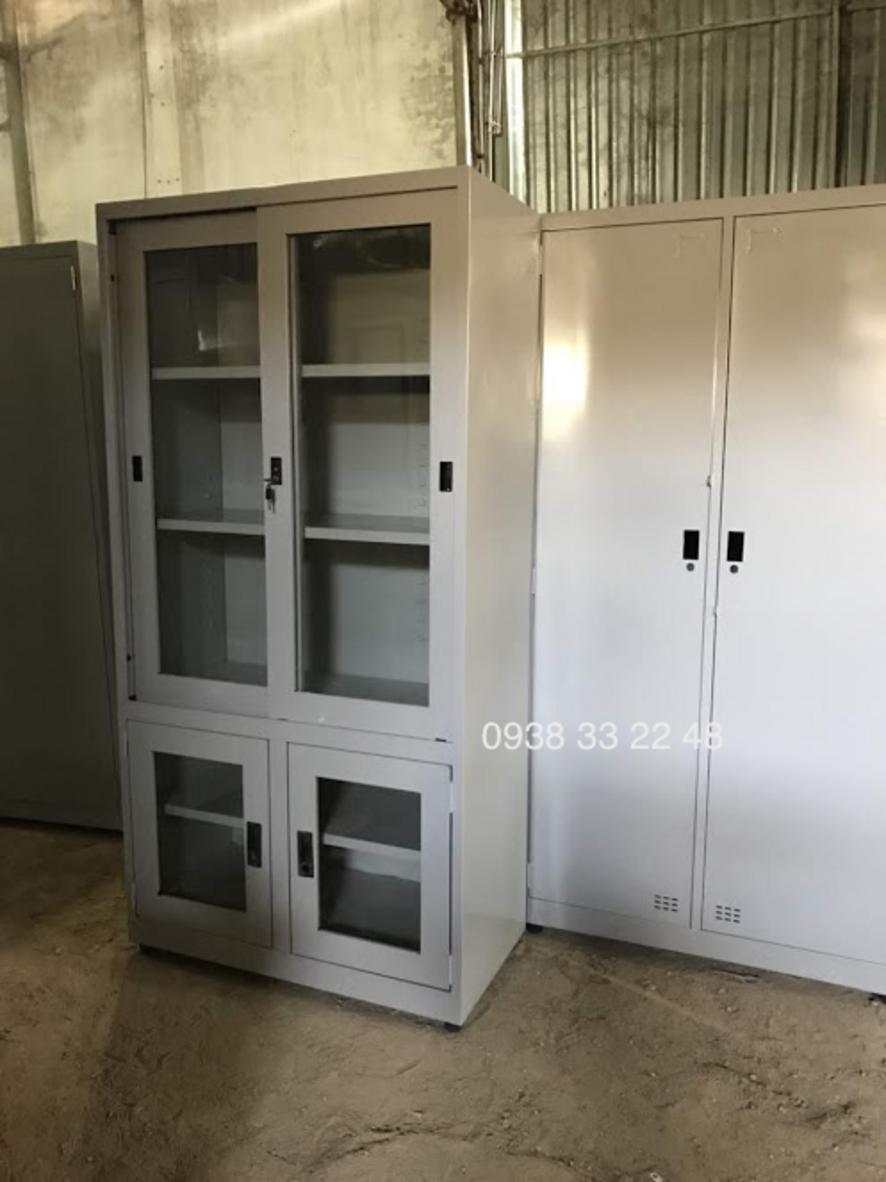 Tủ sắt đựng hồ sơ văn phòng 4 cửa kính 2L2M-4CK