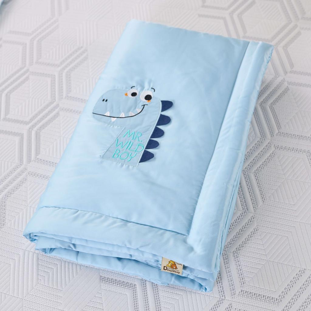 Bộ 6 món đầy đủ — chuẩn kích thước cho bé, dễ mang theo.