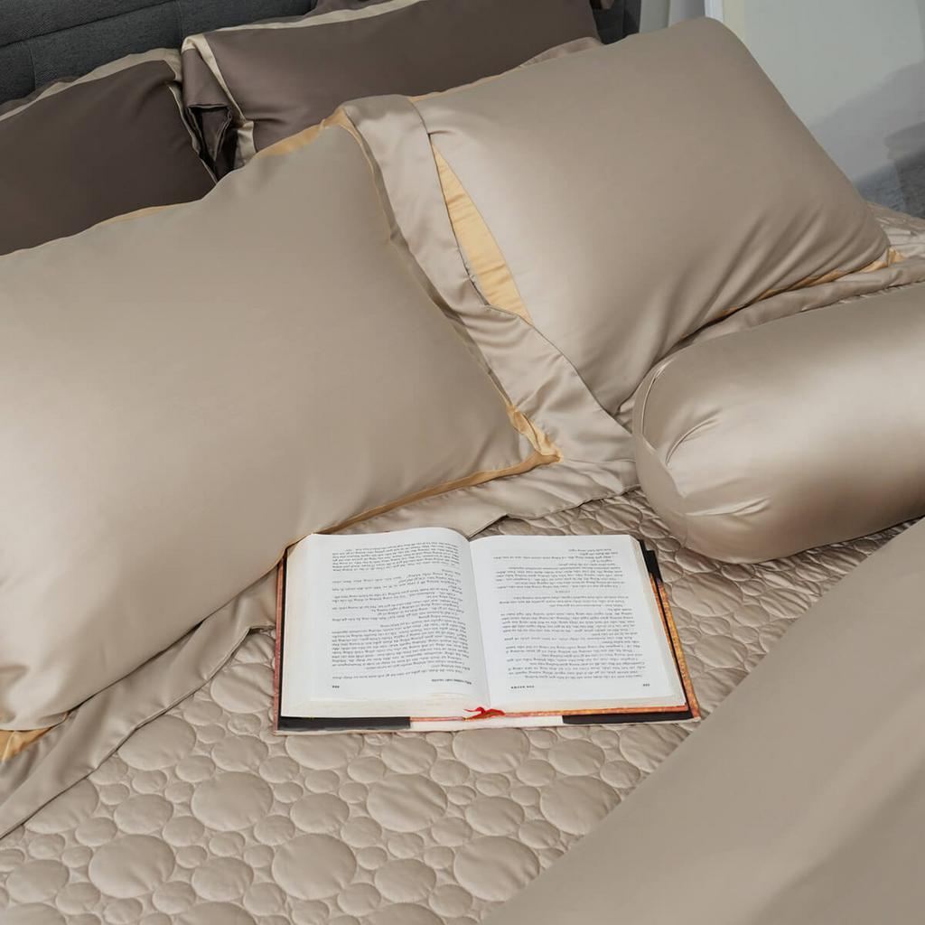 Bộ chăn ga phủ Lụa tencel cao cấp Amando Confident 5 chi tiết Màu Kem