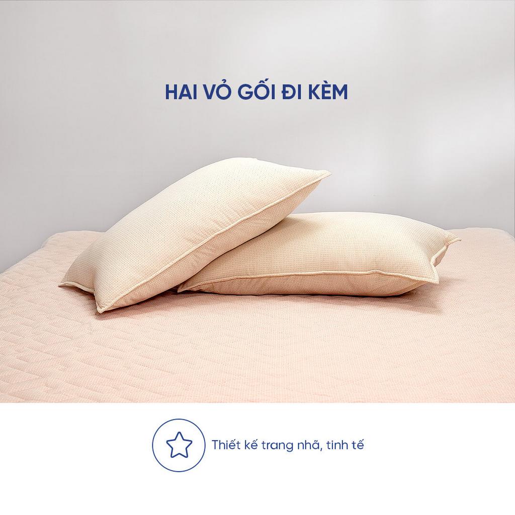 Chiếu điều hòa Doona 3D Luxury trải trên giường — mát tự nhiên, thiết kế sang trọng.