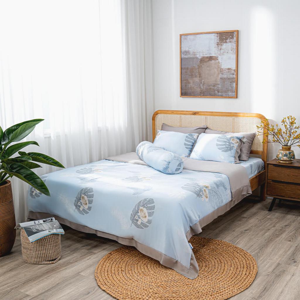 100% Tencel — bề mặt mịn, khả năng hút ẩm tốt, thân thiện với da.