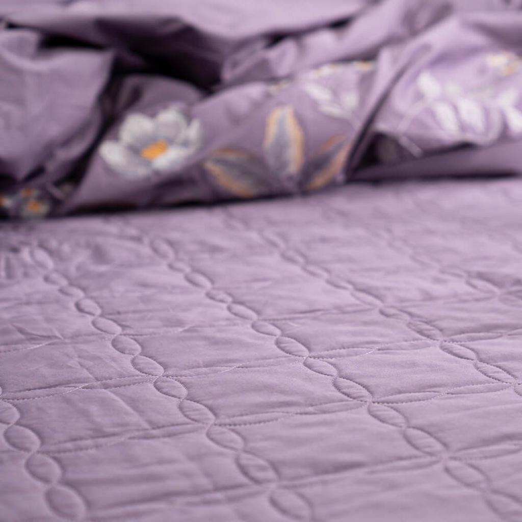 Bộ ga phủ chăn chần Amando thêu cotton satin màu tím
