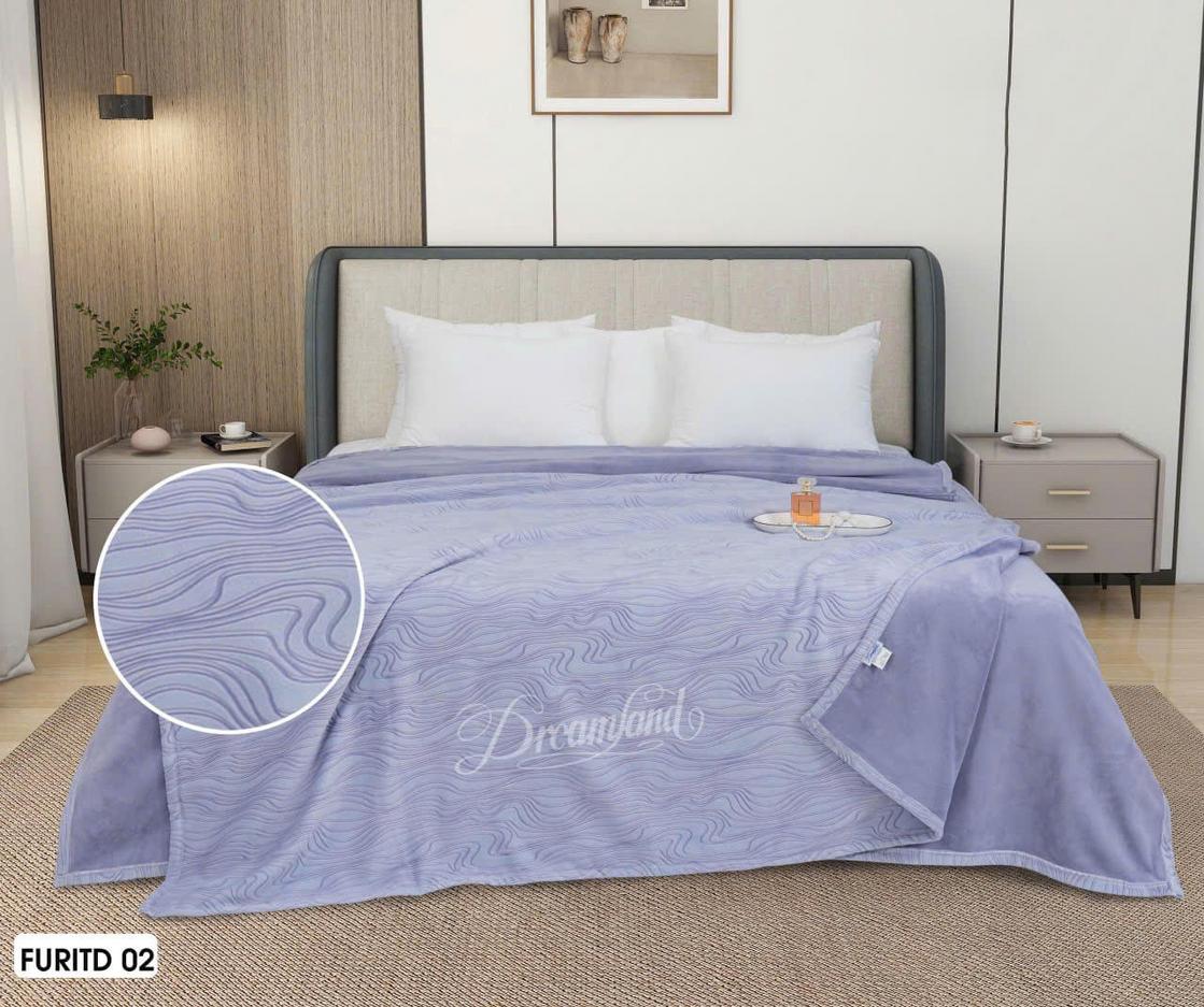 Ruột bông Microfiber giữ ấm hiệu quả mà nhẹ.