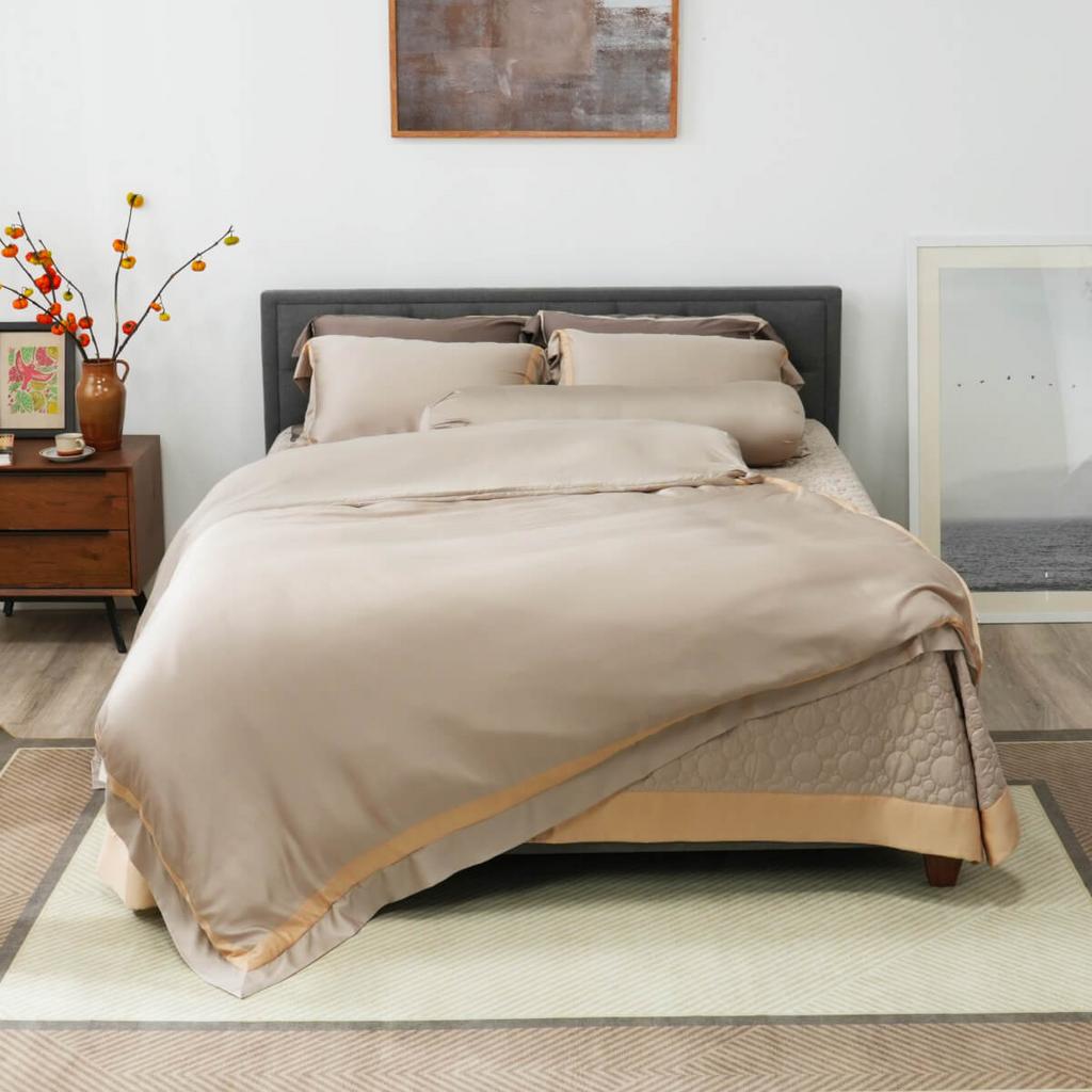 Bộ chăn ga phủ Lụa tencel cao cấp Amando Confident 5 chi tiết Màu Kem