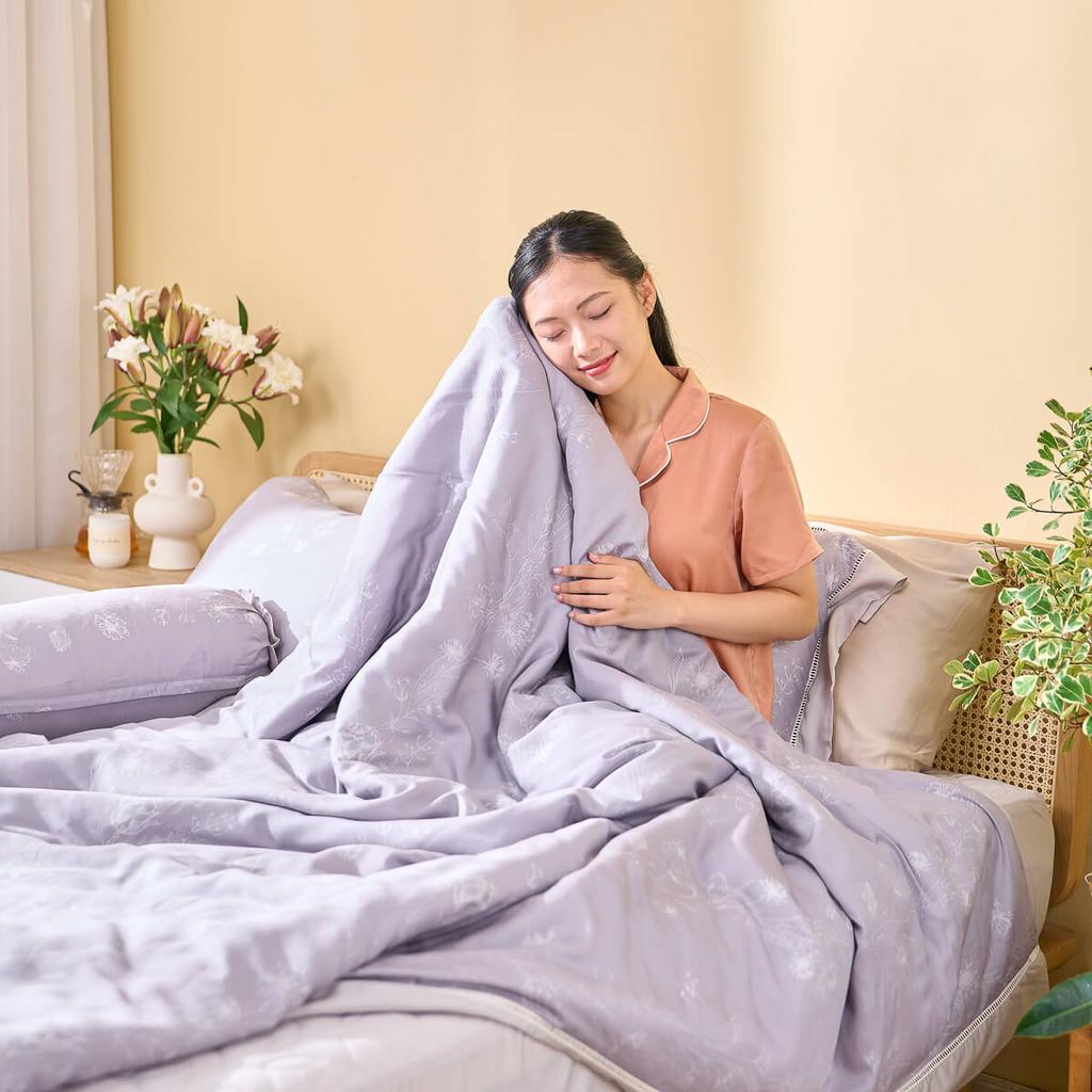 Bộ chăn ga chun sợi gỗ thiên nhiên Amando Jamila 5 chi tiết LC012