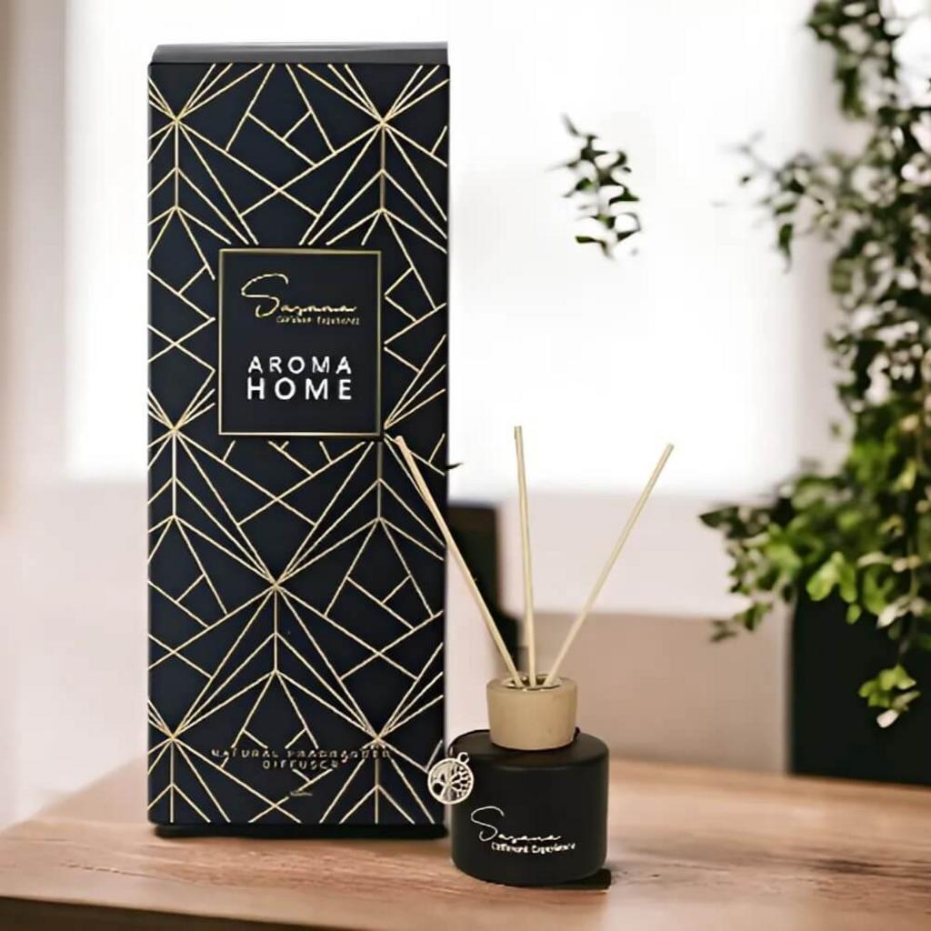Tinh dầu que cắm Sasana hương dứa — bộ sản phẩm chuẩn, phù hợp phòng khách và phòng ngủ.