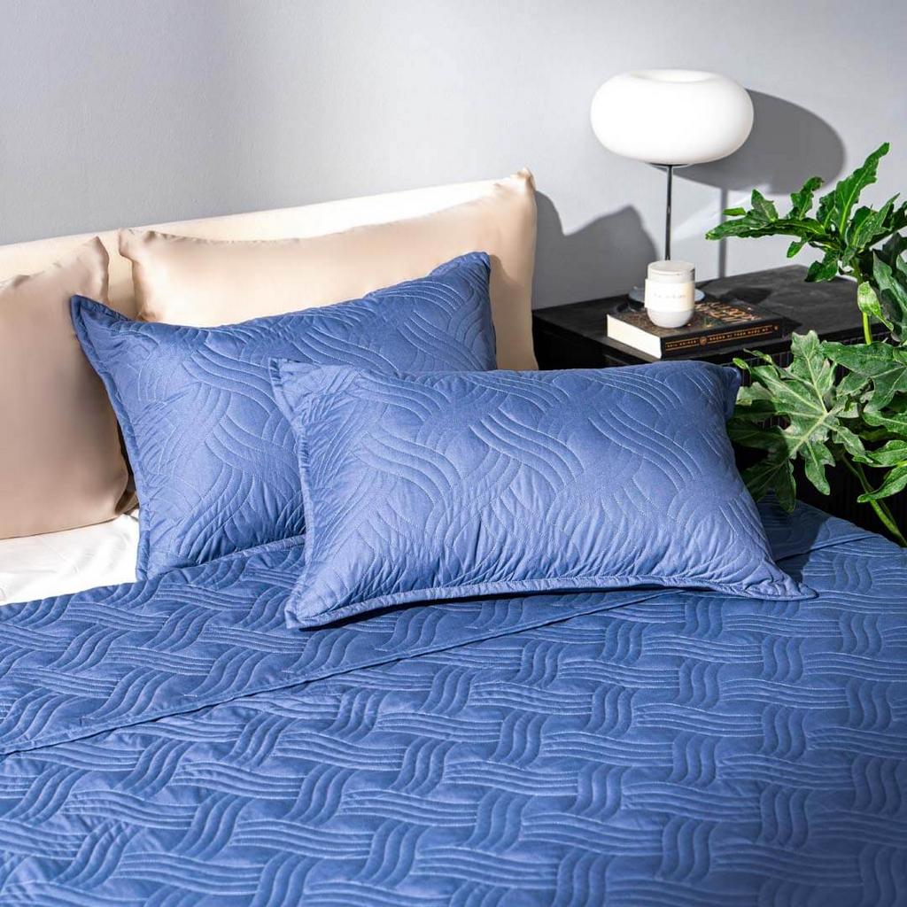 Microfiber siêu mịn — mềm mại, không gây ngứa, phù hợp cho da nhạy cảm.