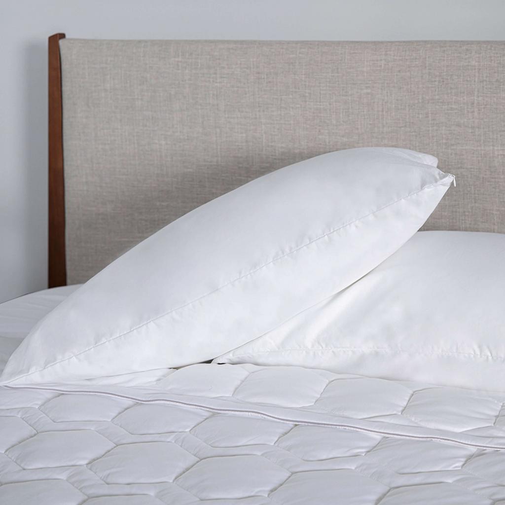 Polyester hút ẩm nhanh giúp duy trì cảm giác mát mẻ.