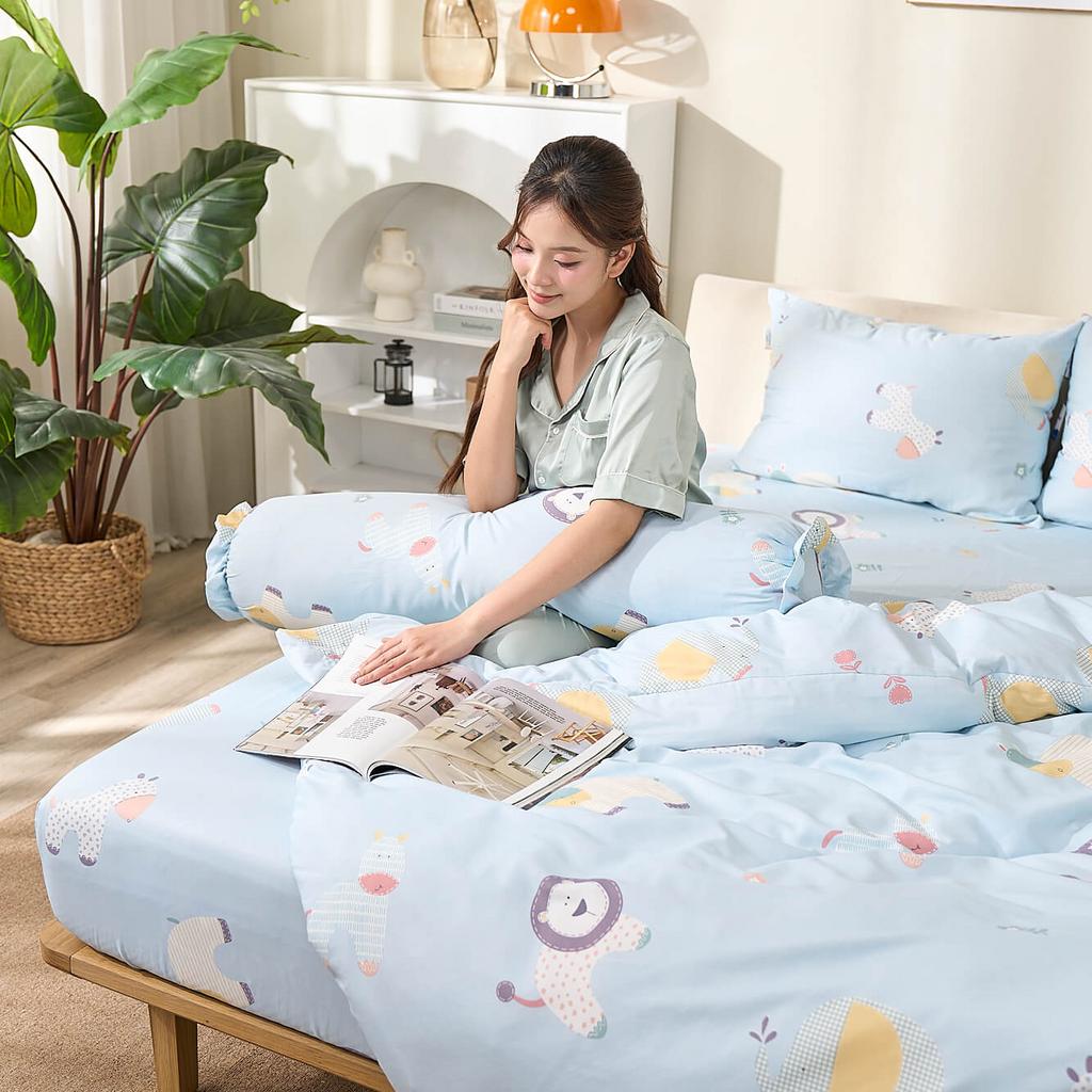 Cận cảnh bề mặt sợi Tencel — mềm mịn, hơi bóng nhẹ.