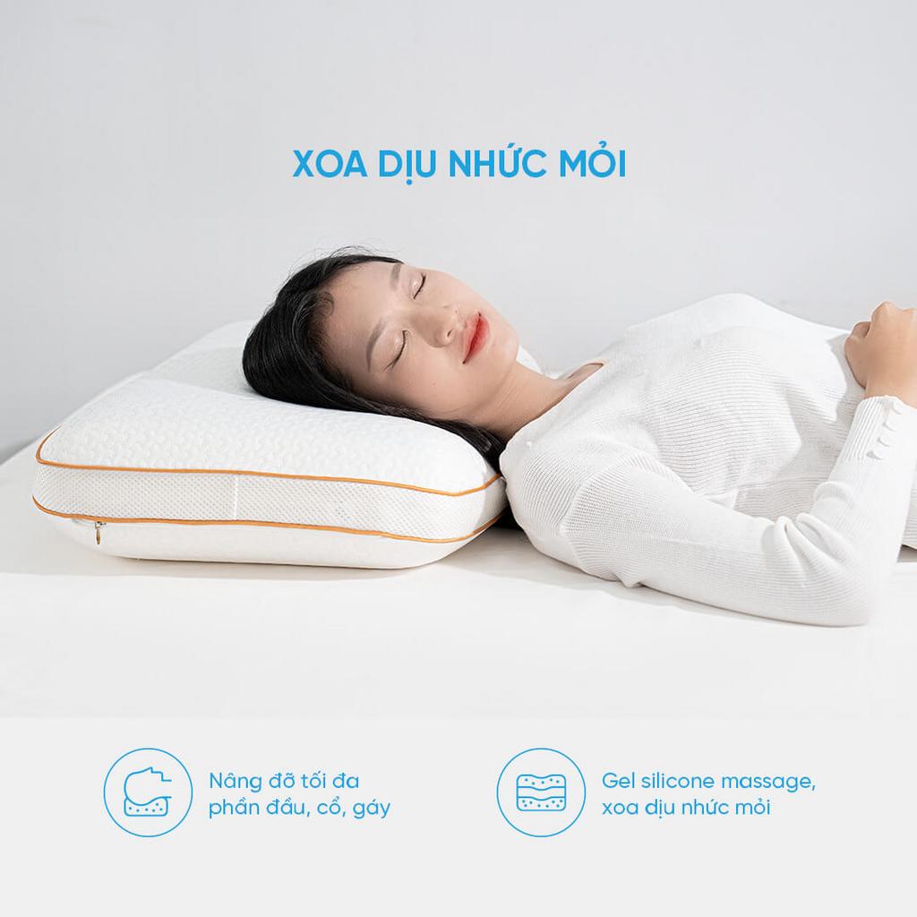 Vỏ gối thoáng khí, dễ tháo giặt giúp giữ vệ sinh lâu dài.