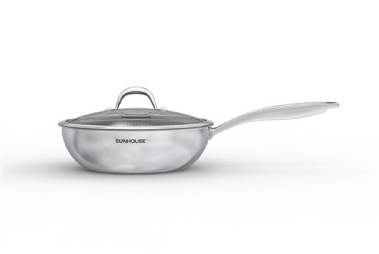 CHẢO XÀO INOX LIỀN ĐÁY HYBRID SUNHOUSE IN26M8VK