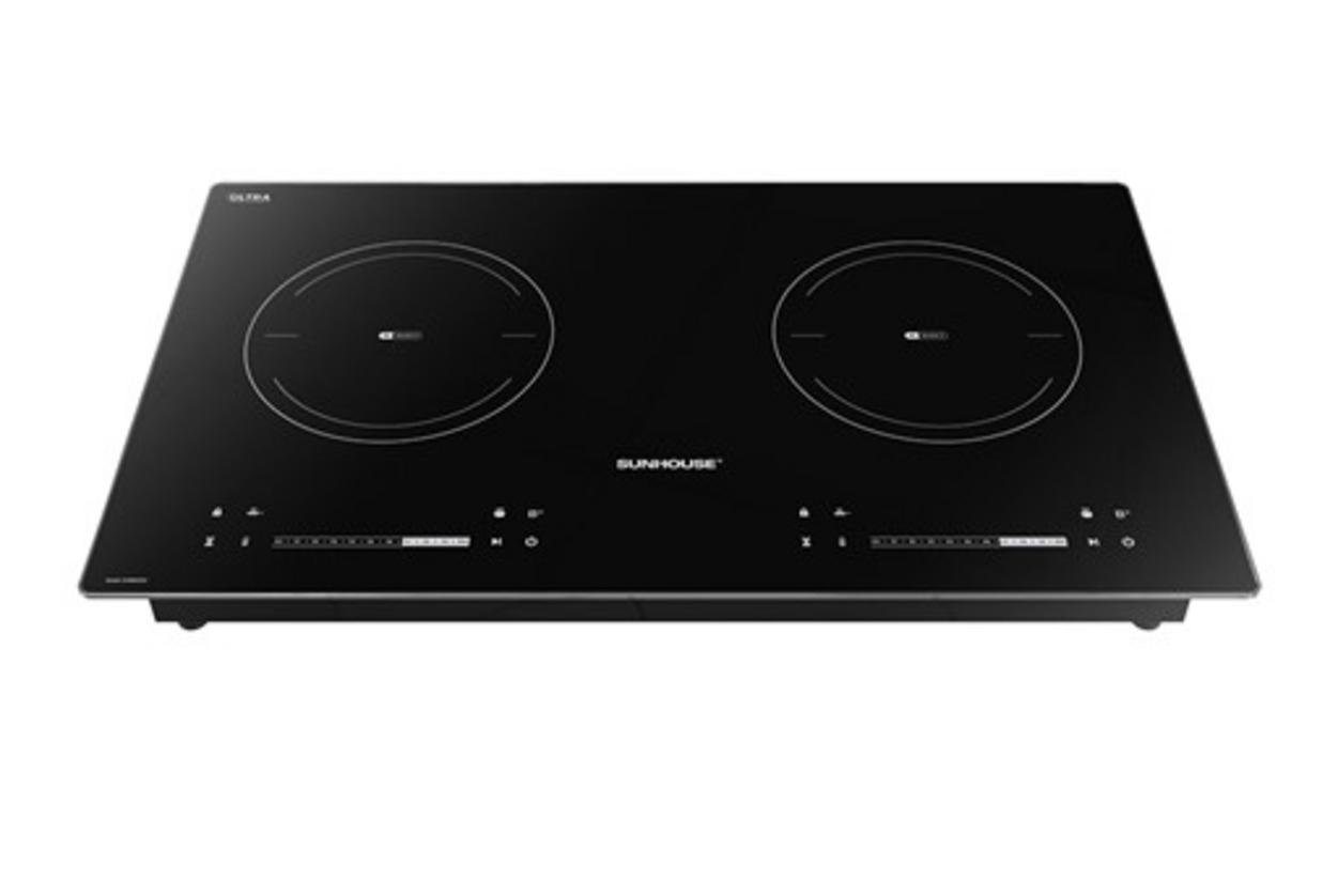 Booster 2200W và chế độ Slow Cook trên Sunhouse SHB82022.