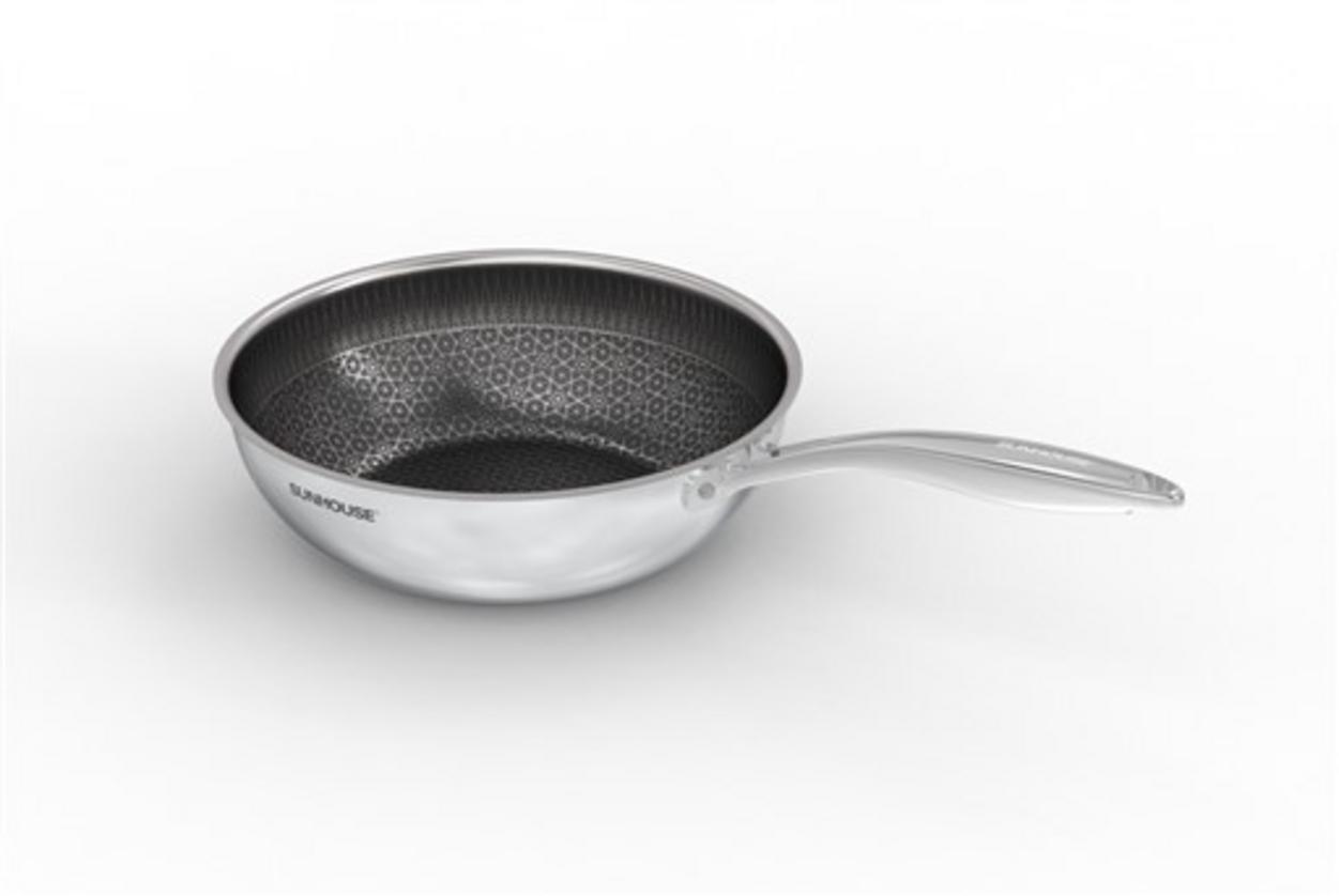 Chảo Sunhouse IN26M8 — inox 304 liền đáy, chống dính Hybrid, phù hợp bếp từ và gia đình 3–5 người.