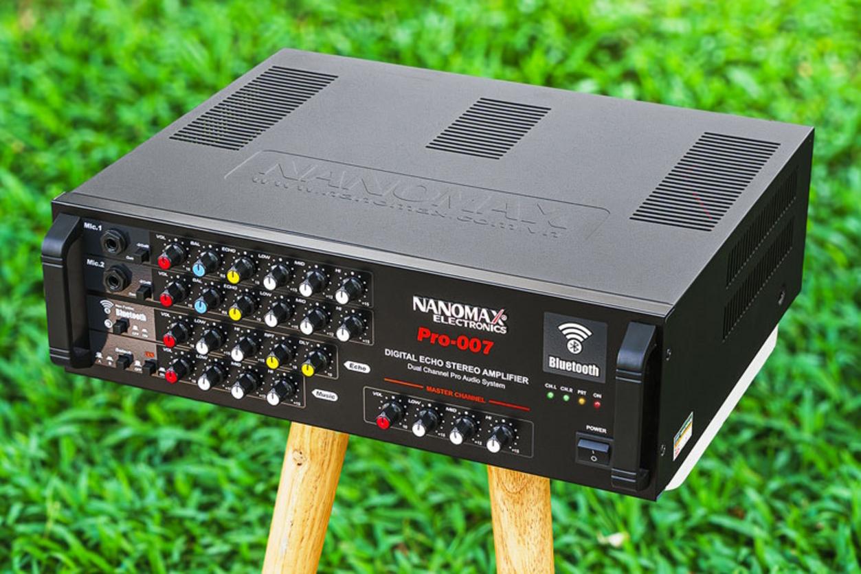 Mạch vang digital mang lại giọng hát mượt mà.