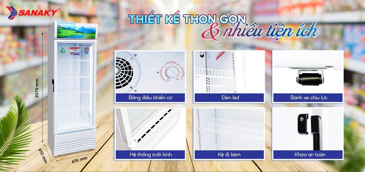 Cửa kính Low‑E giữ kính sáng và chống đọng sương cho trưng bày rõ nét.