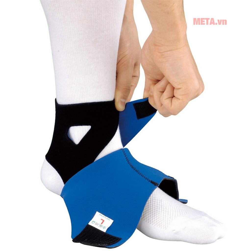 Heel Lock Tech & Grip-Tech — Khóa gót và chống trượt
