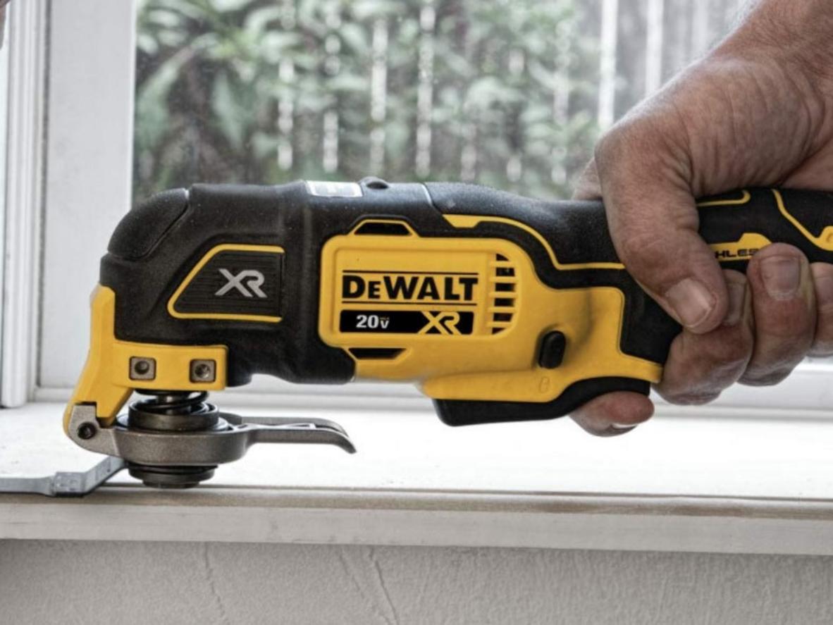 Động cơ không chổi than của Dewalt DCS356D2 (minh họa hiệu suất cao).