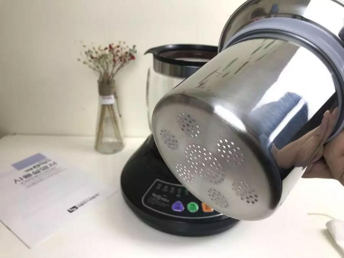 Dung tích 3.2L và công suất 300W — sự cân bằng giữa hiệu suất và tiết kiệm.