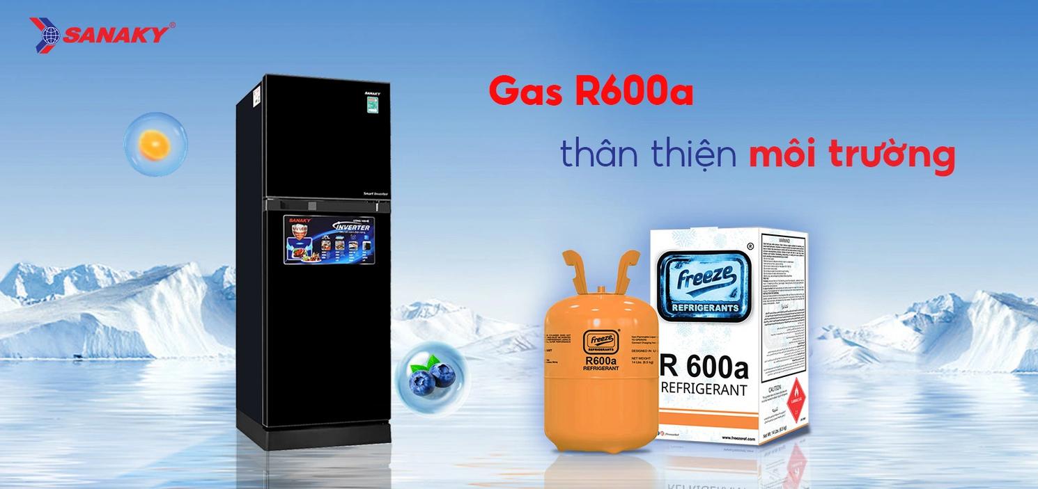Tủ lạnh Sanaky VH-249KD — Thiết kế kính đen sang trọng, phù hợp căn bếp hiện đại.