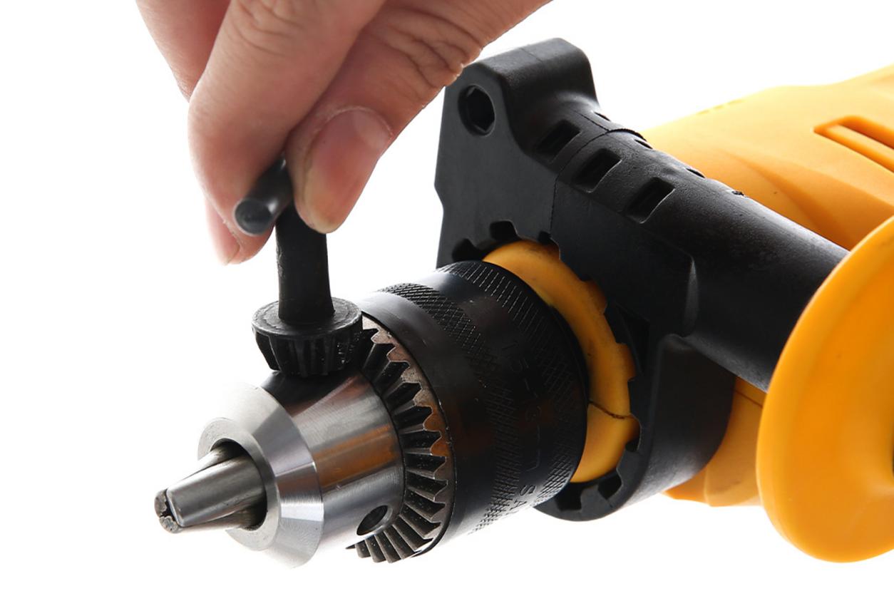 Tay cầm phụ, thước đo và cáp VDE 2m — an toàn và chính xác