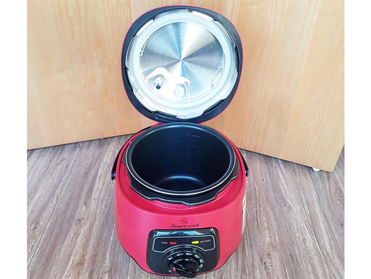 Công suất 600W cho nấu nhanh