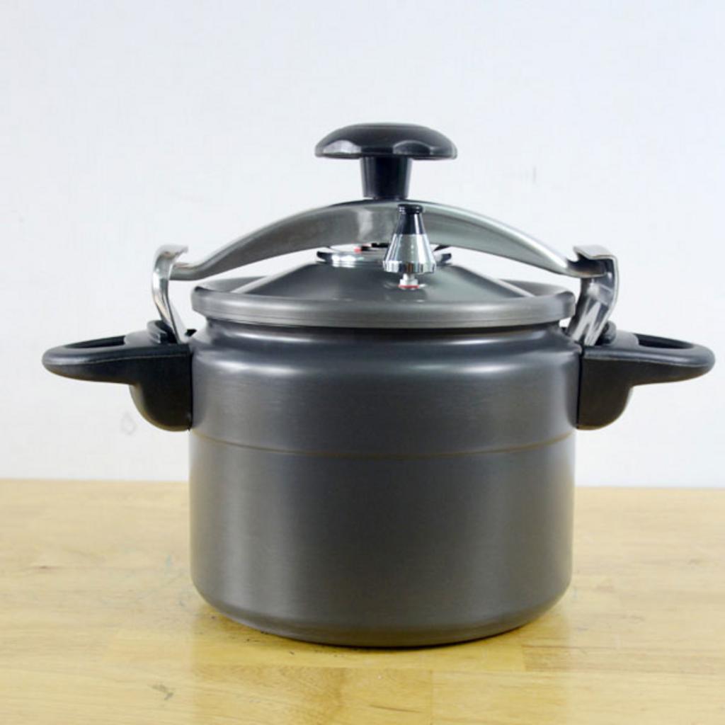 Tổng quan Nồi áp suất Tianxi TCO22S 6 lít