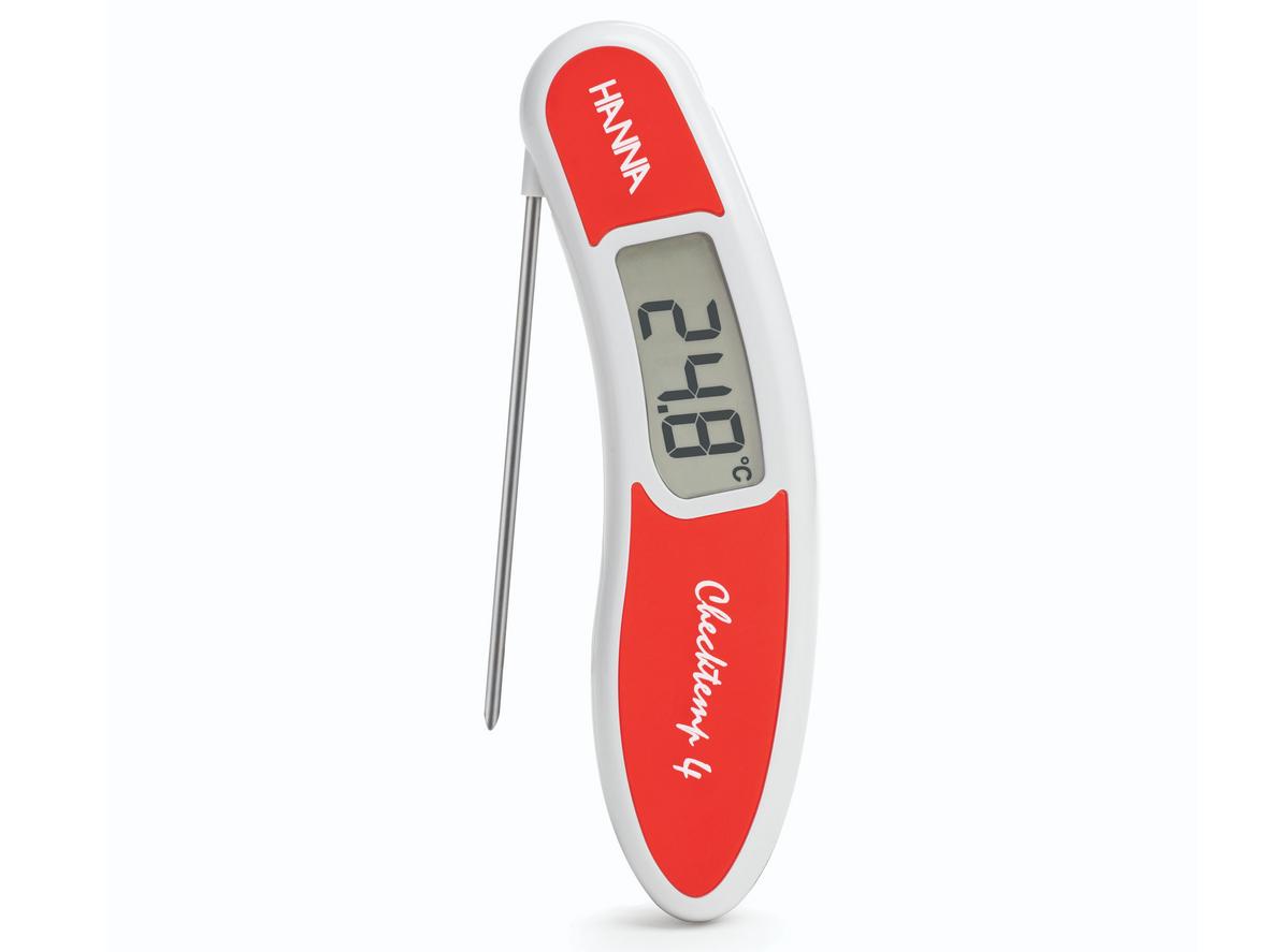 CR2032 pin tuổi thọ cao và tính năng CAL Check™ tự kiểm tra hiệu chuẩn.