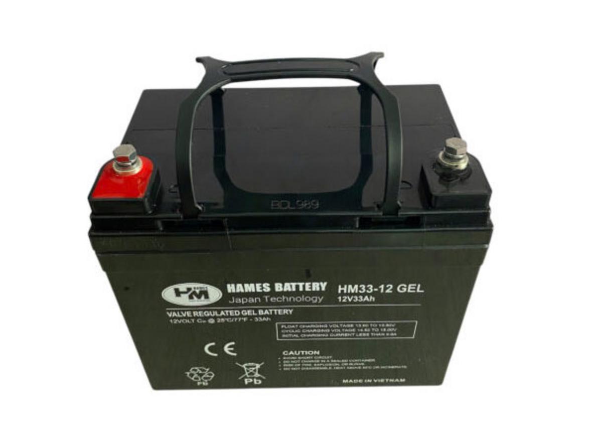 Ứng dụng thực tế: Solar, UPS và xe lăn — 33Ah đáp ứng nhu cầu xả sâu.