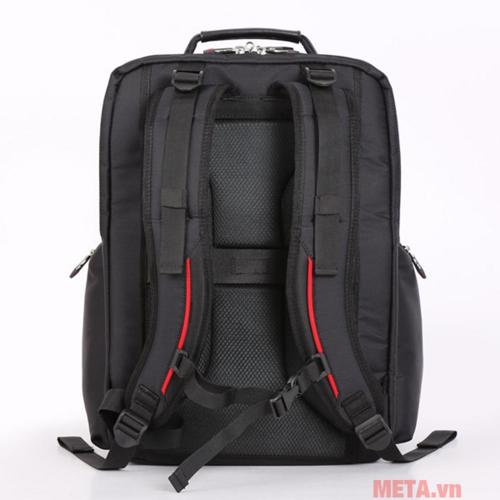 Lưng đệm thoáng khí và quai đeo ergonomic