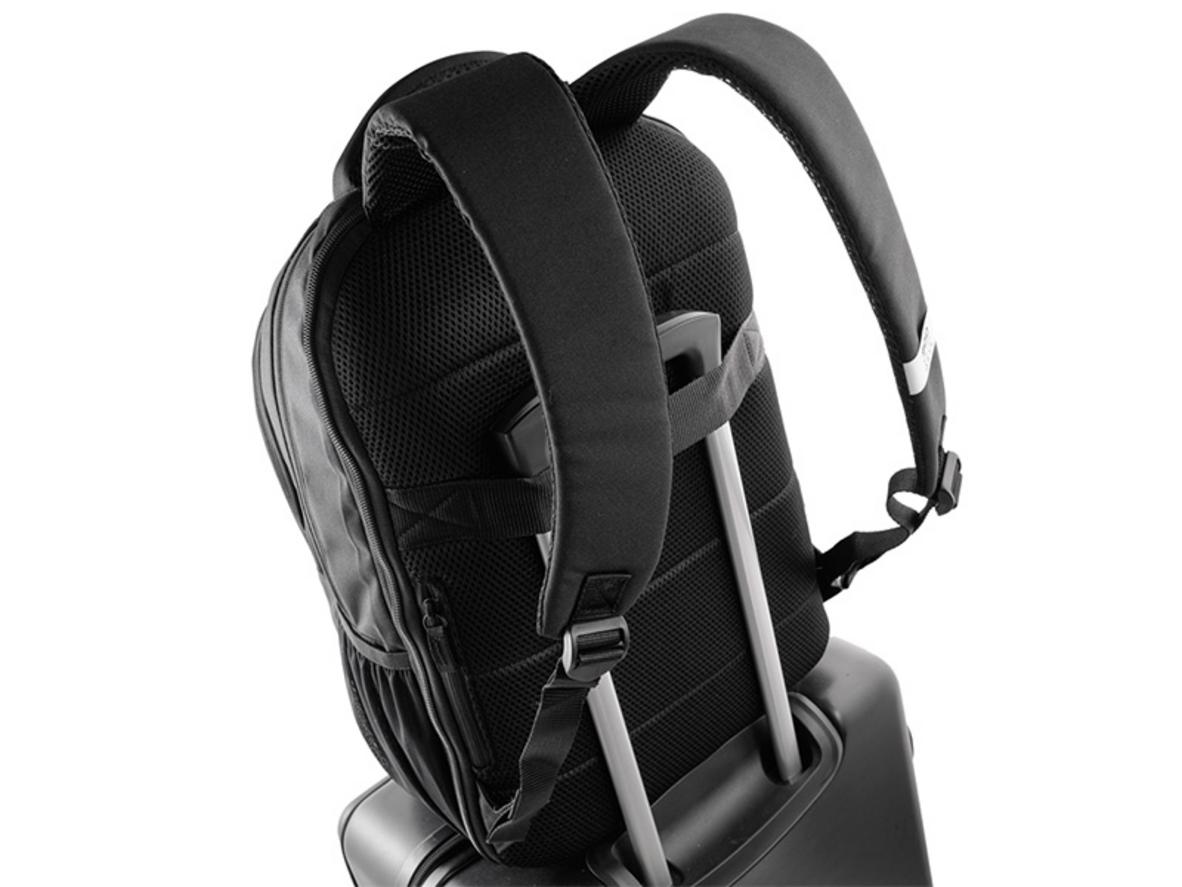 Tổng quan Balo Solo Re: Define UBN708-4 (15.6 inch - Đen)