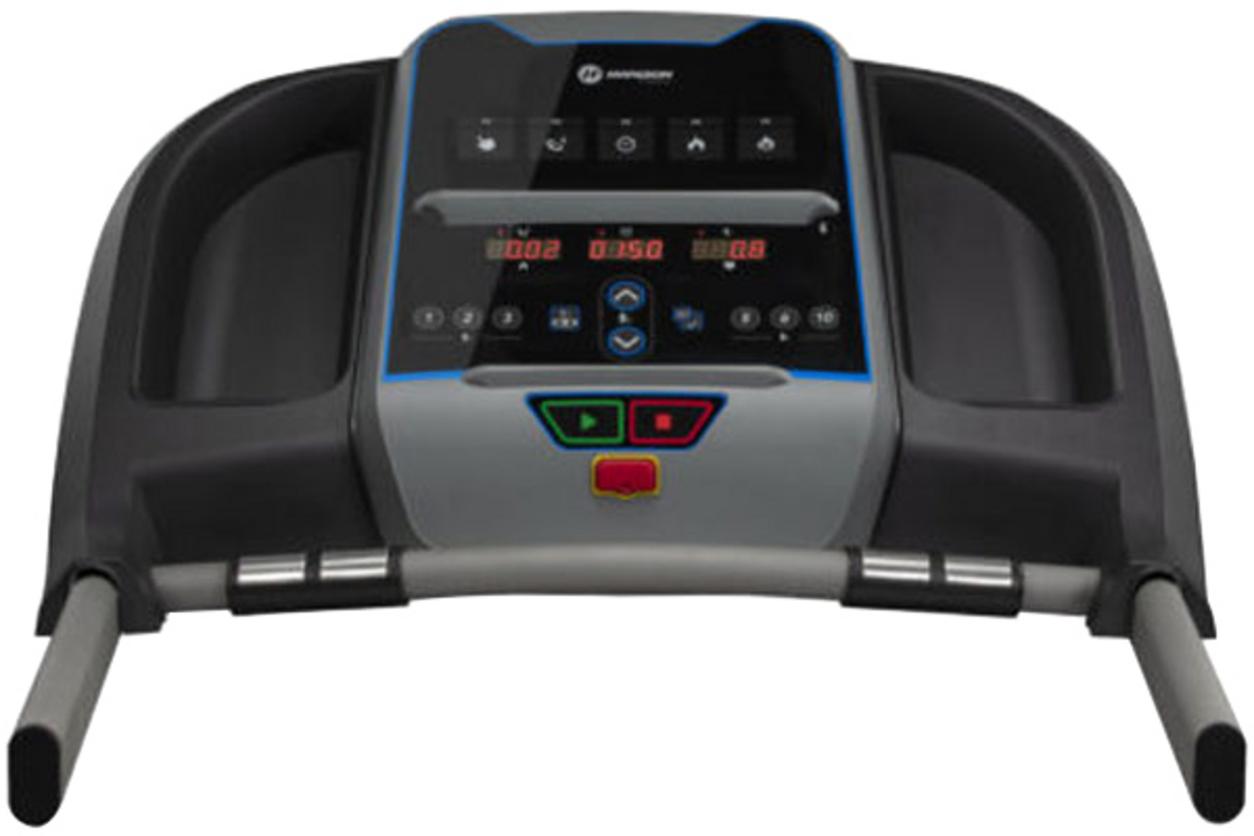 Băng chạy rộng 127 x 40.6 cm với đệm bảo vệ khớp (ảnh minh họa).","imagePrompt":"Close-up of treadmill running belt showing texture and cushioning layers, user foot striking the belt, soft lighting."},{