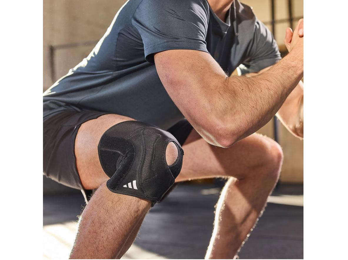 Tổng quan Băng đầu gối Adidas Size M ADSU-15002