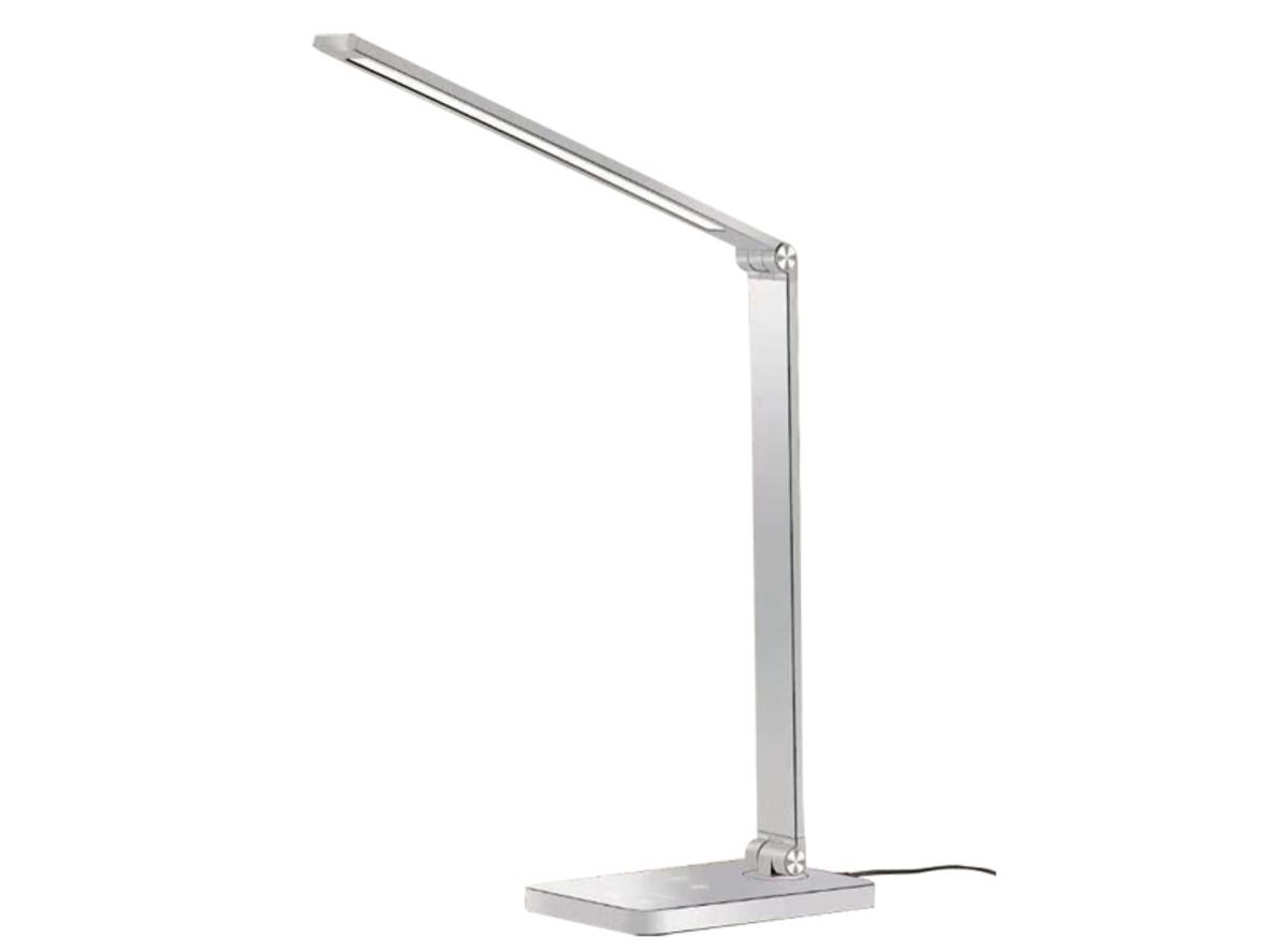 Ánh sáng đều, không nhấp nháy — bảo vệ mắt trẻ khi học
