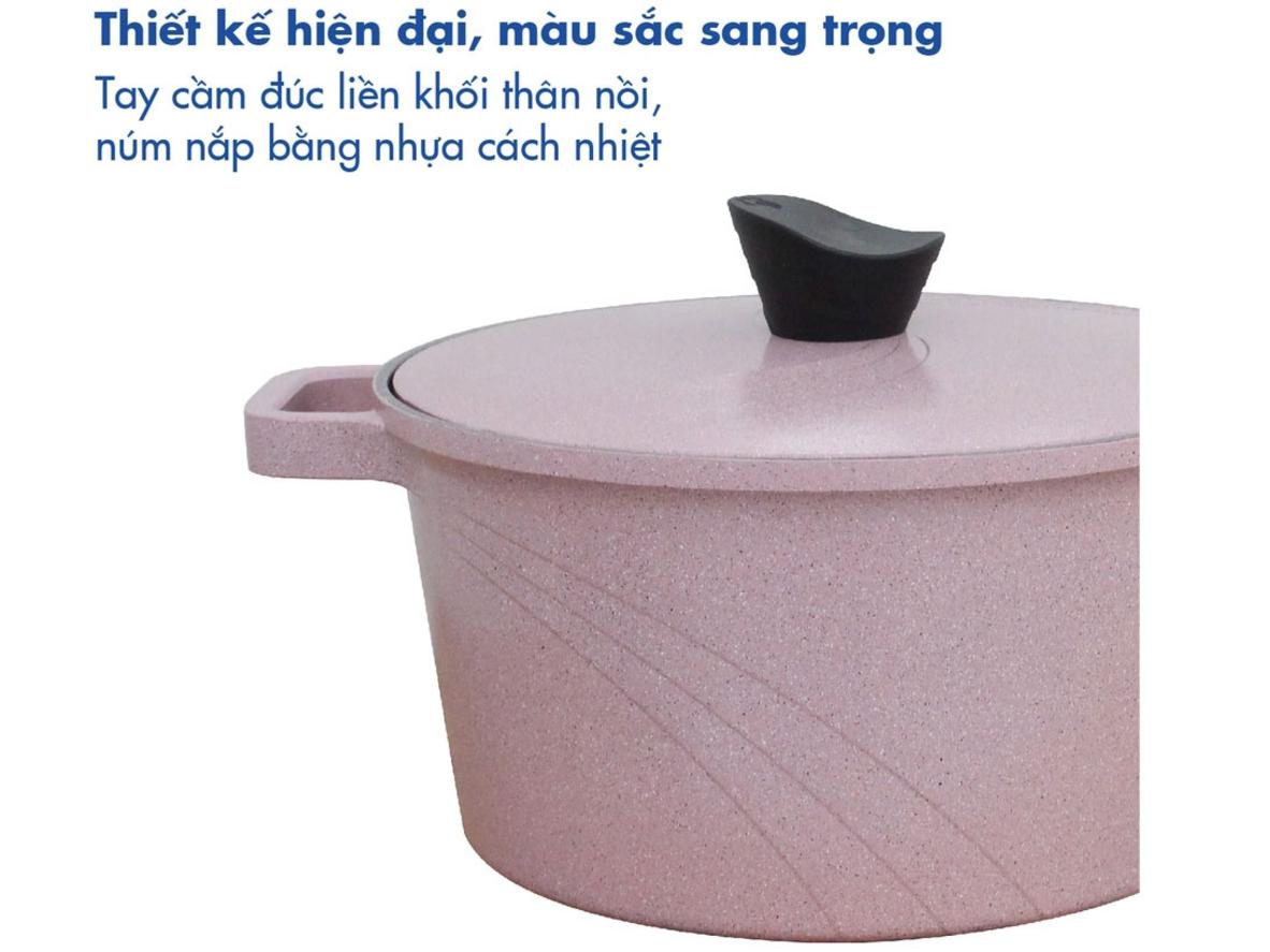 Ceramic chống dính hỗ trợ nấu dễ và vệ sinh nhẹ.