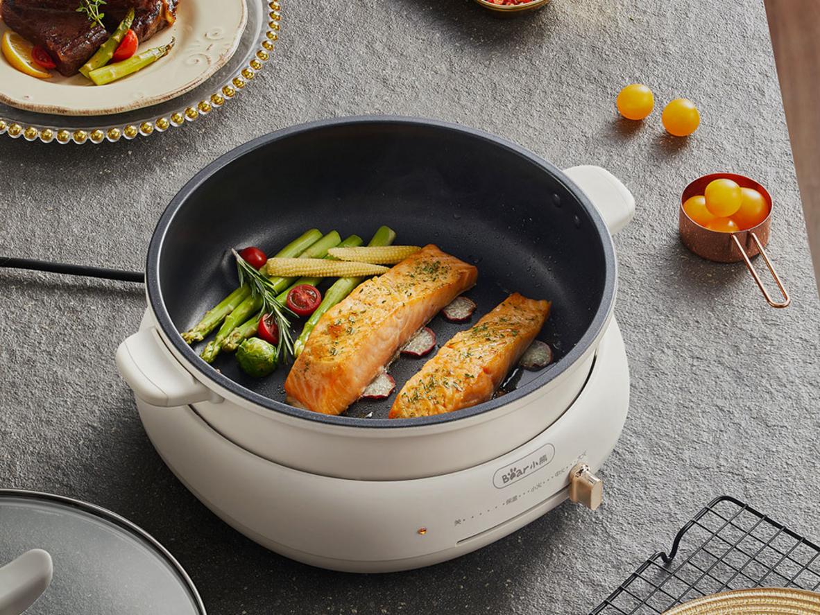 Lớp chống dính & inox 304 — dễ vệ sinh, an toàn cho gia đình