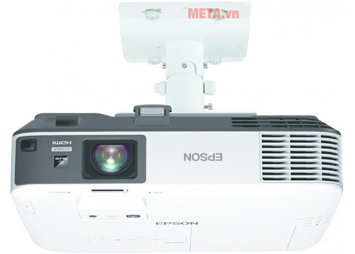 3LCD hiển thị màu sắc tươi và chính xác