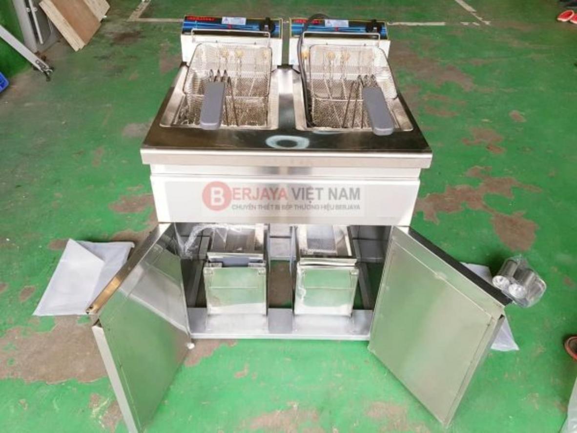 Công suất 11.000W hỗ trợ chiên nhanh và ổn định.