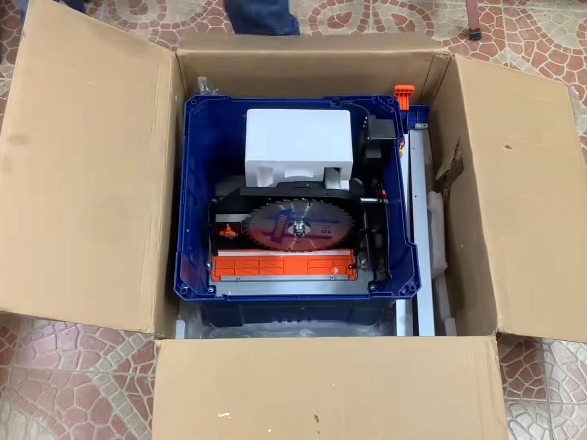 Công suất 1.500W cho lực cắt mạnh, ổn định.
