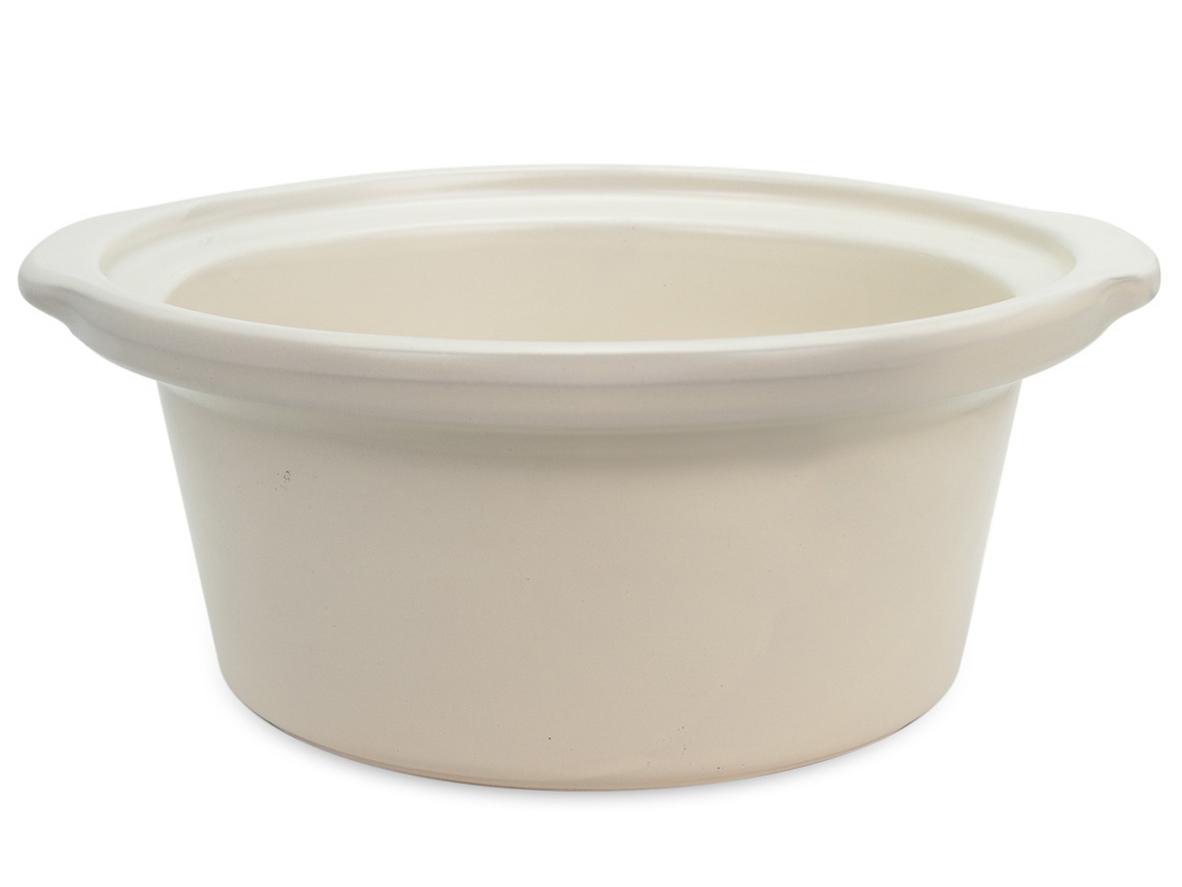 Dung tích 3.5L vừa đủ cho gia đình nhỏ, công suất 200W tiết kiệm điện.