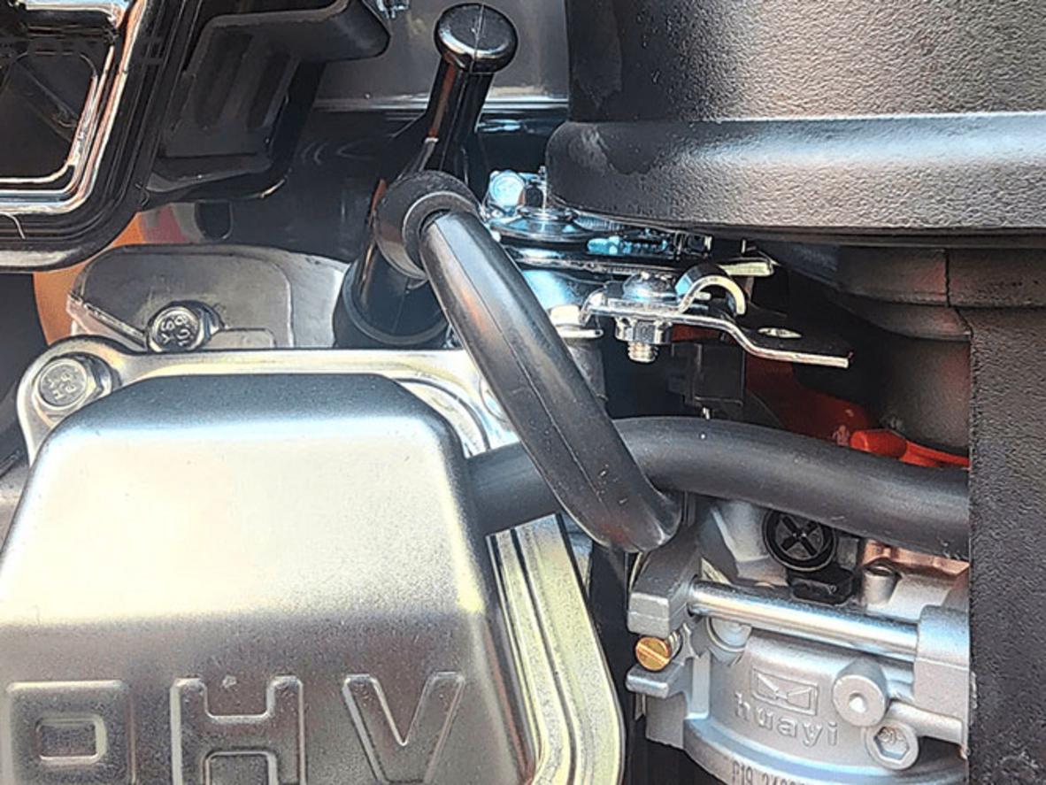 Công suất 7.5HP và dung tích xi lanh 212cc
