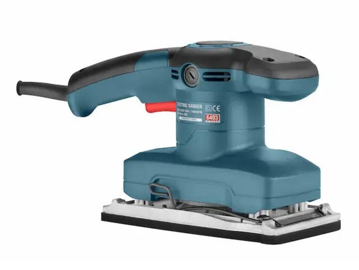 Đế nhám rộng 93x185mm cho diện tiếp xúc lớn, phù hợp bề mặt phẳng như tấm gỗ, cửa, mặt bàn.